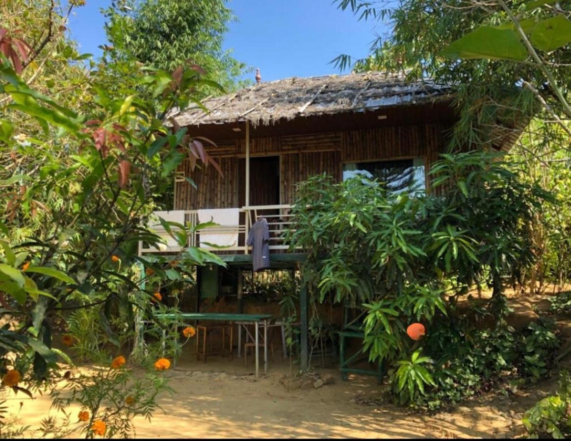 Koomankolly Resort Thirunelly Exterior foto