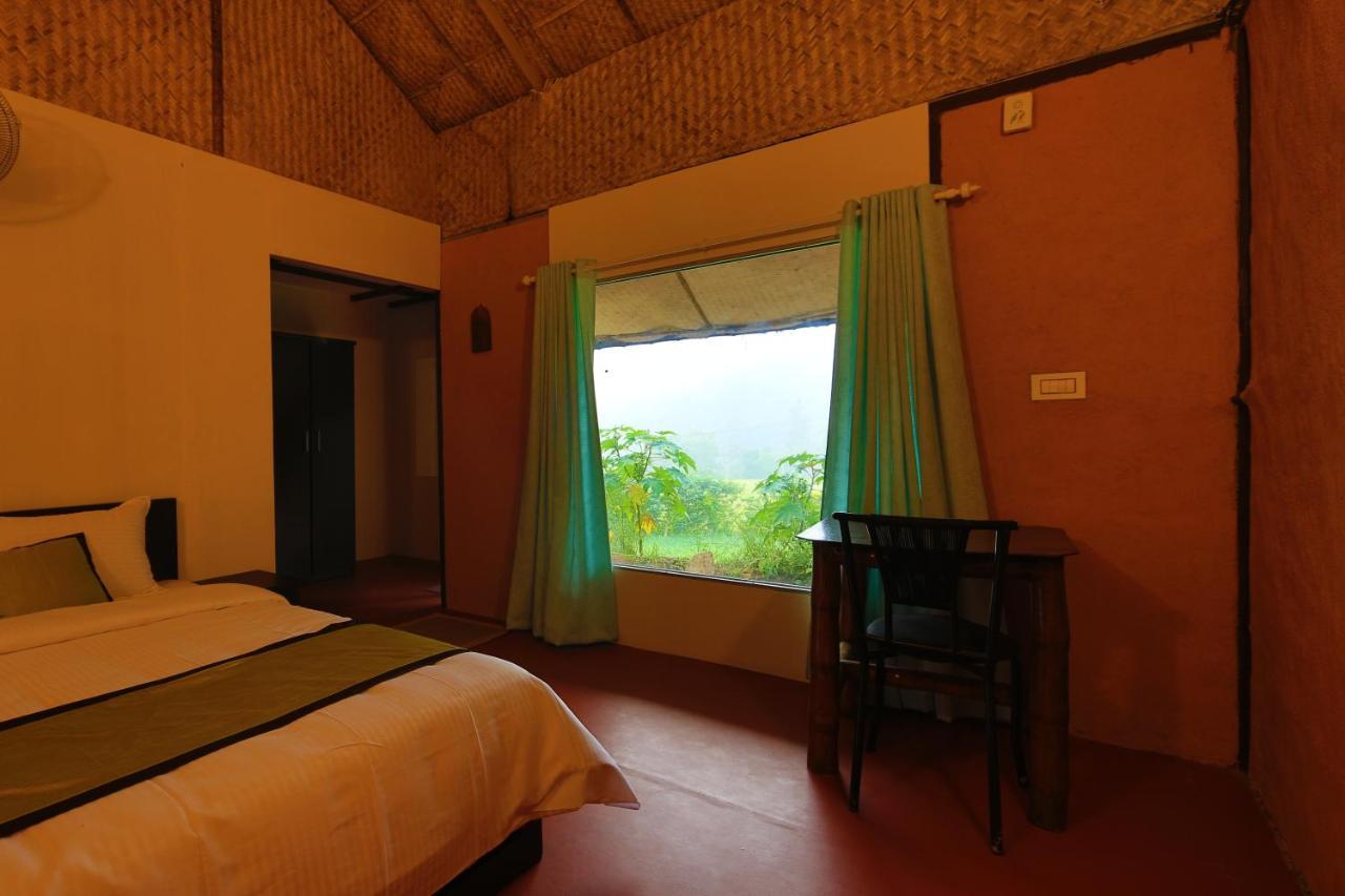 Koomankolly Resort Thirunelly Exterior foto